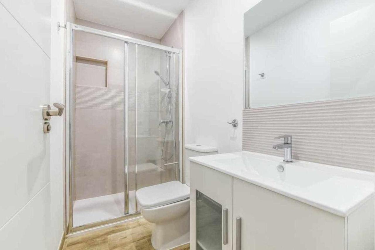 Acogedor Apartamento Entre Sol Gran Via Y Palacio มาดริด ภายนอก รูปภาพ